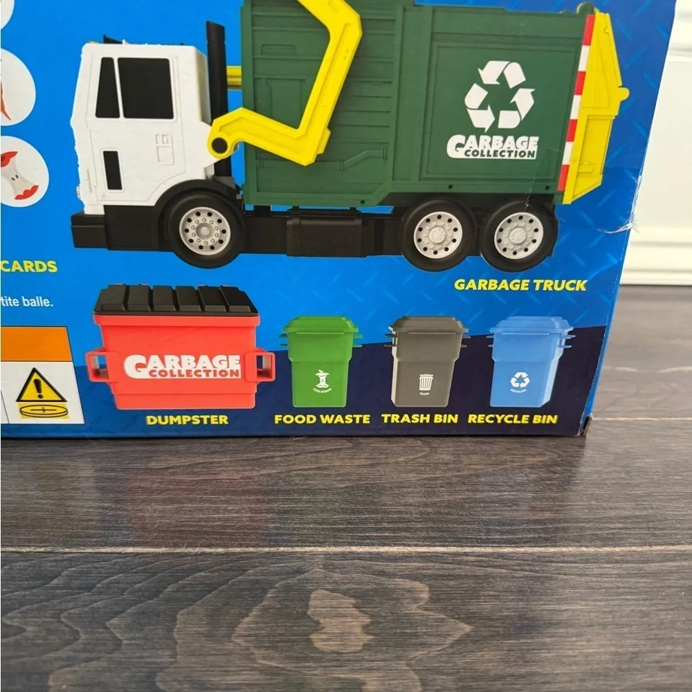 NWT Joyin Friction Powered Garbage Truck Toy 35 Pieces Boys Girls Toddler Kid